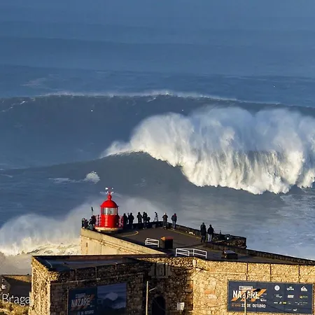 Beachfront * Nazaré